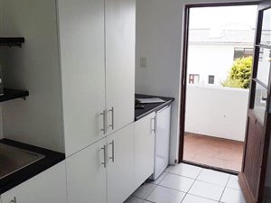 1 Bed Apartment in Summerstrand