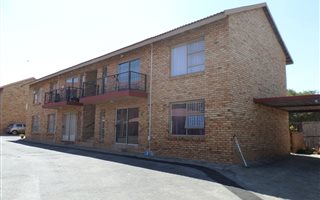 3 Bedroom Townhouse in Brackendowns