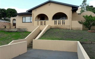 3 Bedroom House in Effingham
