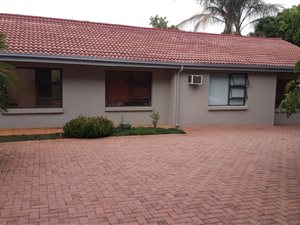 450 m² Office Space in Bedfordview