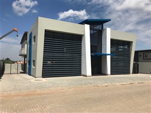Commercial space in Bendor
