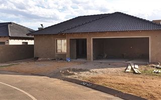 3 Bedroom House in Melodie