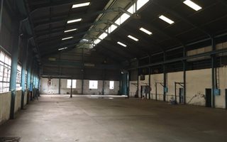 2000 m² Industrial space in Vulcania