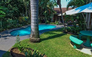 12 Bedroom House in West Acres