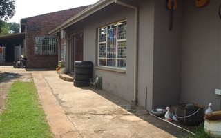 1735 m² Commercial space in Lydenburg