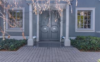 5 Bedroom House in Parktown North