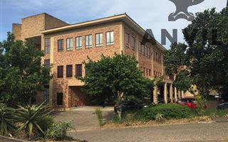201 m² Office Space in Westville