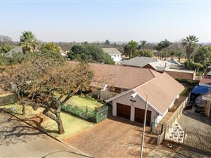 3 Bed House in Parkrand