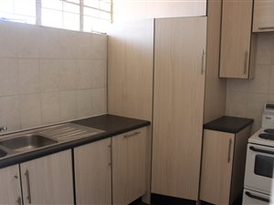 1 Bed Apartment in Selection Park