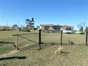 21.5 ha Farm in Beacon Bay
