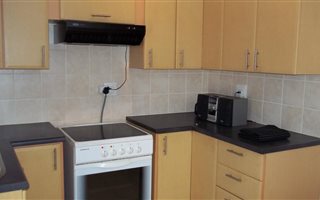 1 Bedroom Garden Cottage in Primrose