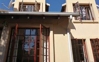 2 Bedroom Apartment in Edenburg