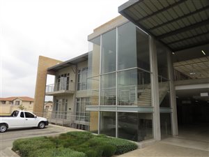 164 m² Office Space in Carlswald Estate