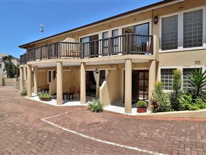 722 m² Commercial space in Salt Rock