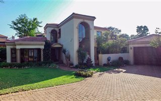 3 Bedroom House in Featherbrooke Estate
