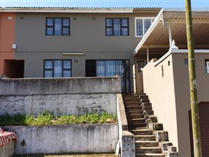 3 Bed House in Greenbury