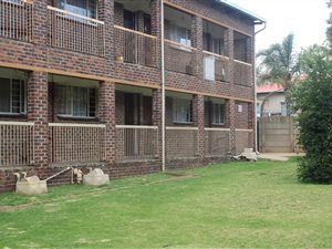 2 Bed Flat in Florida