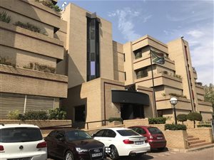 797 m² Commercial space in Parktown