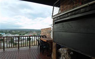 3 Bedroom Simplex in Despatch