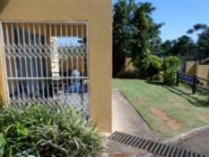 3 Bed Simplex in Sunningdale