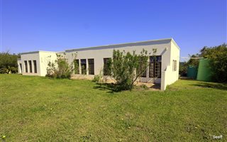 66 ha Farm in Gouna