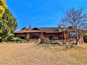4 Bed House in White River Country Estate