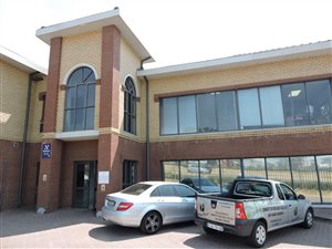 154 m² Commercial space in Paulshof