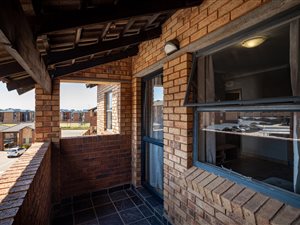 2 Bed Apartment in Newtown