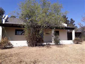 2 Bed Garden Cottage in Knopjeslaagte