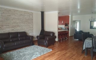 3 Bedroom House in Rondebosch East