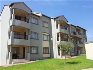 2 Bed Cluster in Paramount Estate