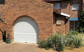 2 Bedroom Duplex in Atlasville