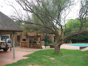 4 Bed House in Chartwell