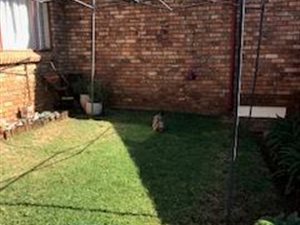2 Bed Simplex in Rooihuiskraal North