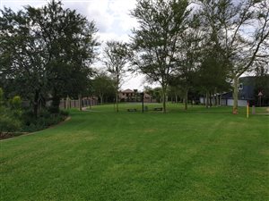 1004 m² Land available in Zambezi Country Estate