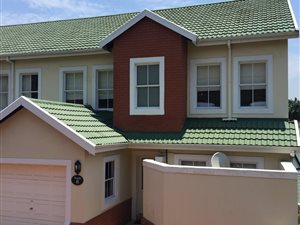 3 Bed Townhouse in Mount Edgecombe Country Club Estate 2