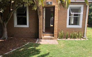 2 Bedroom Townhouse in Oakglen