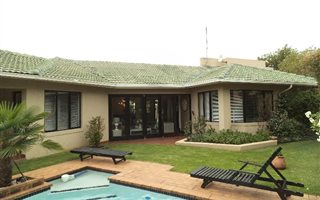 4 Bedroom House in Dainfern Golf Estate