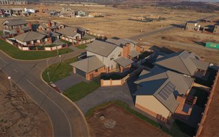 500 m² Land available in Roodeplaat