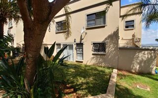 3 Bedroom Duplex in Erasmia