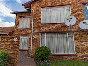 3 Bed Duplex in Mayfield Park