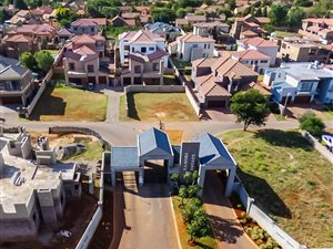791 m² Land available in Willowbrook