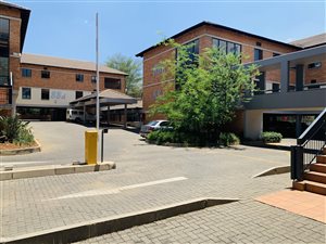 16 m² Commercial space in Tijger Valley and surrounds