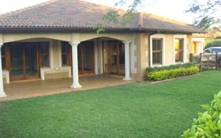 3 Bedroom House in Plantations
