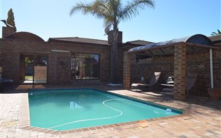 4 Bedroom House in Rouxville