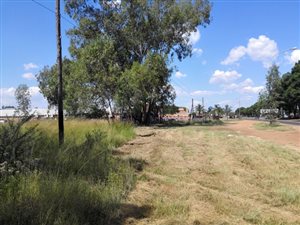 2.2 ha Land available in Winternest