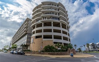 3 Bedroom Apartment in Point Waterfront