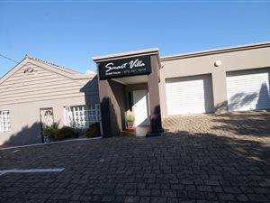 7 Bed House in Nahoon