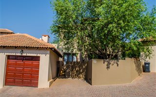 3 Bedroom House in Noordheuwel