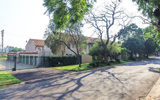 2 Bedroom Duplex in Rietfontein